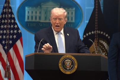Trump: Anlaşma, İran'ın nükleer silah sahibi olmayacağını açıkça belirtiyor