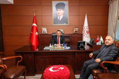 Vali Hacıbektaşoğlu, İl Müftüsü Demir'i kabul etti