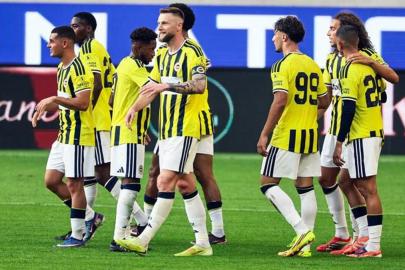 CANLI | Fenerbahçe - Pogon Szczecin hazırlık maçı ne zaman, saat kaçta hangi kanalda? Şifresiz mi yayınlanacak?