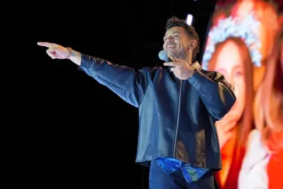 Erzurum'da festival sahnesi Buray'la renklendi