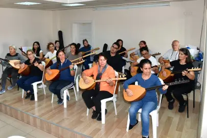 İzmir Çiğli’de güz dönemi kültür kursları başlıyor