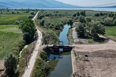 Sapanca Gölü'ne iletim sağlayan su koridoru temizlendi