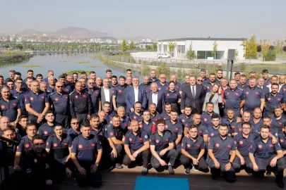 Memduh Büyükkılıç'tan Kayseri İtfaiyesi'ne kutlama
